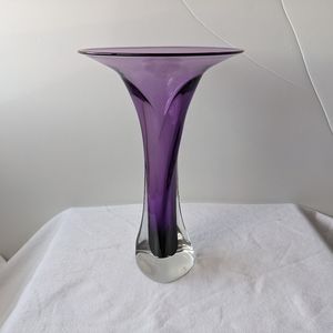 Jonathan Winfisky 1992 Signed Hand Blown Purple Art Glass Trumpet Vase Vintage